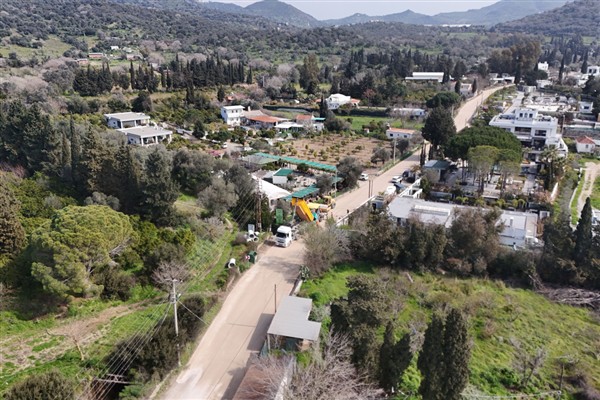 Başkan Aras: 13 ilçemizi güvenli ve modern yollarla birbirlerine bağlıyoruz