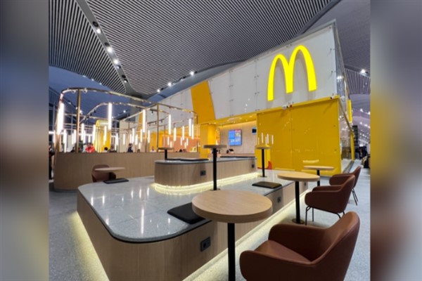 McDonald’s Türkiye 8 bin çalışana ulaştı, kadın çalışan sayısı sektör ortalamasını geçti!