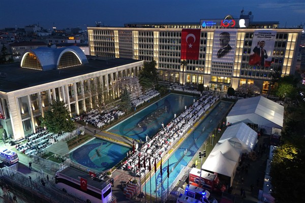 Saraçhane ve çevresi Ramazan Bayramı’na hazırlanıyor