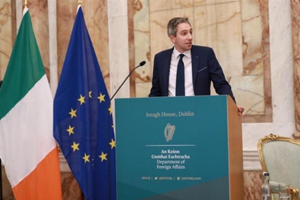 Harris, Lübnan’ın yeni Savunma Bakanı Menassah ile bir araya geldi