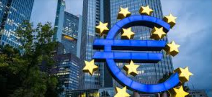 Euro Bölgesi sanayi üretimi Nisan 2023’ten bu yana ilk kez Ocak’ta yıllık bazda düşmedi
