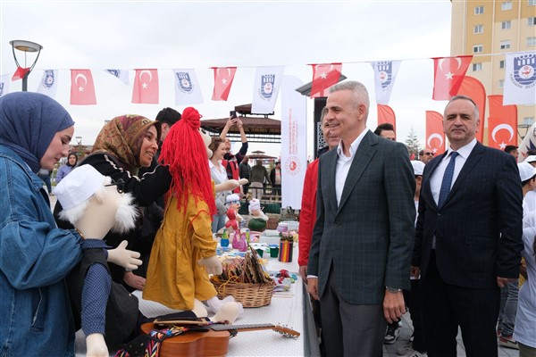 Karaman Valisi Çiçekli, “Uluslararası Sıfır Atık Günü” etkinliğine katıldı