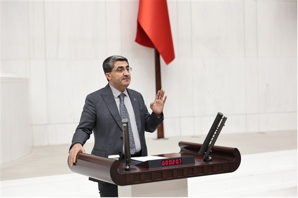 Ekmen: Merkez Bankası,Türk vatandaşlarının parasını yaktı ama hiç kimseye bilgi verilmedi