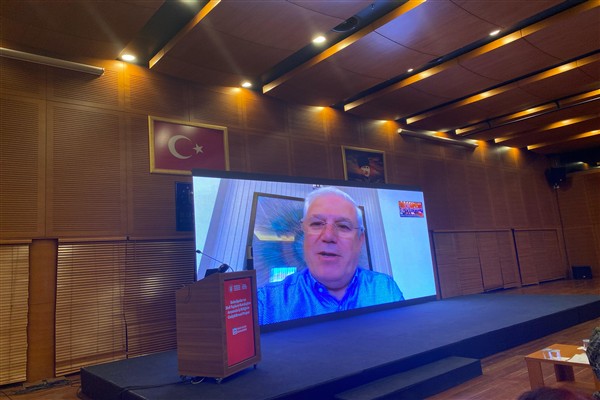 Bozbey: Kentler sadece yönetenlerin değil, o kentte yaşayan herkesin ortak evidir