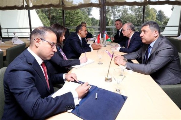 Mustafa, Mısır Dışişleri Bakanı ve Göçmenler Bakanı Atti ile Gazze hakkında görüştü