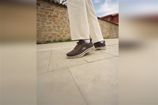 Skechers, Go Walk ile “Yürüyene Hayat Çok”