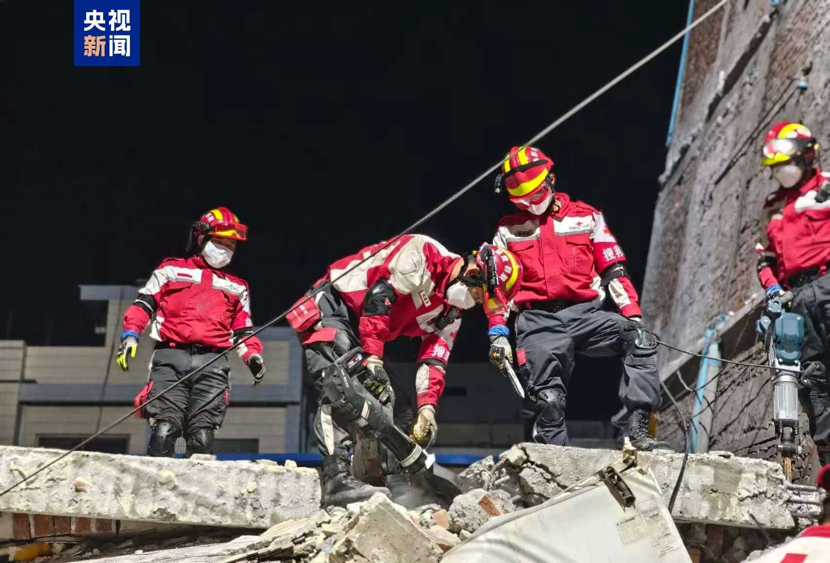Çin’den Myanmar’a yardımlar sürüyor