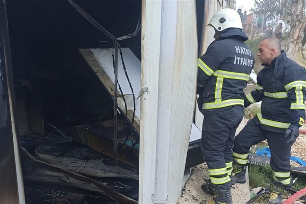 Yayladağı Tutlubahçe Konteyner Kenti’nde yangın çıktı
