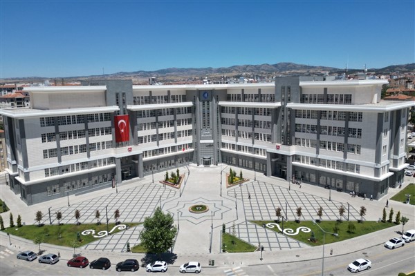 Çorum Belediyesi’nden öğrencilere eğitim desteği