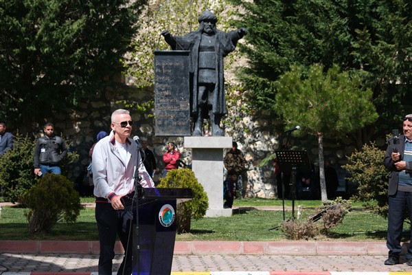 Vali Çiçekli, Ermenek’teki “Turizm Haftası” etkinliğine katıldı
