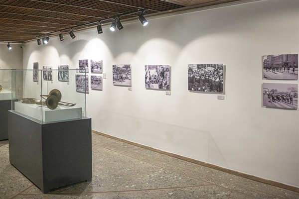 Gaziantep’te “Arşivin Tanıklığında 23 Nisan” sergisi sanatseverleri bekliyor