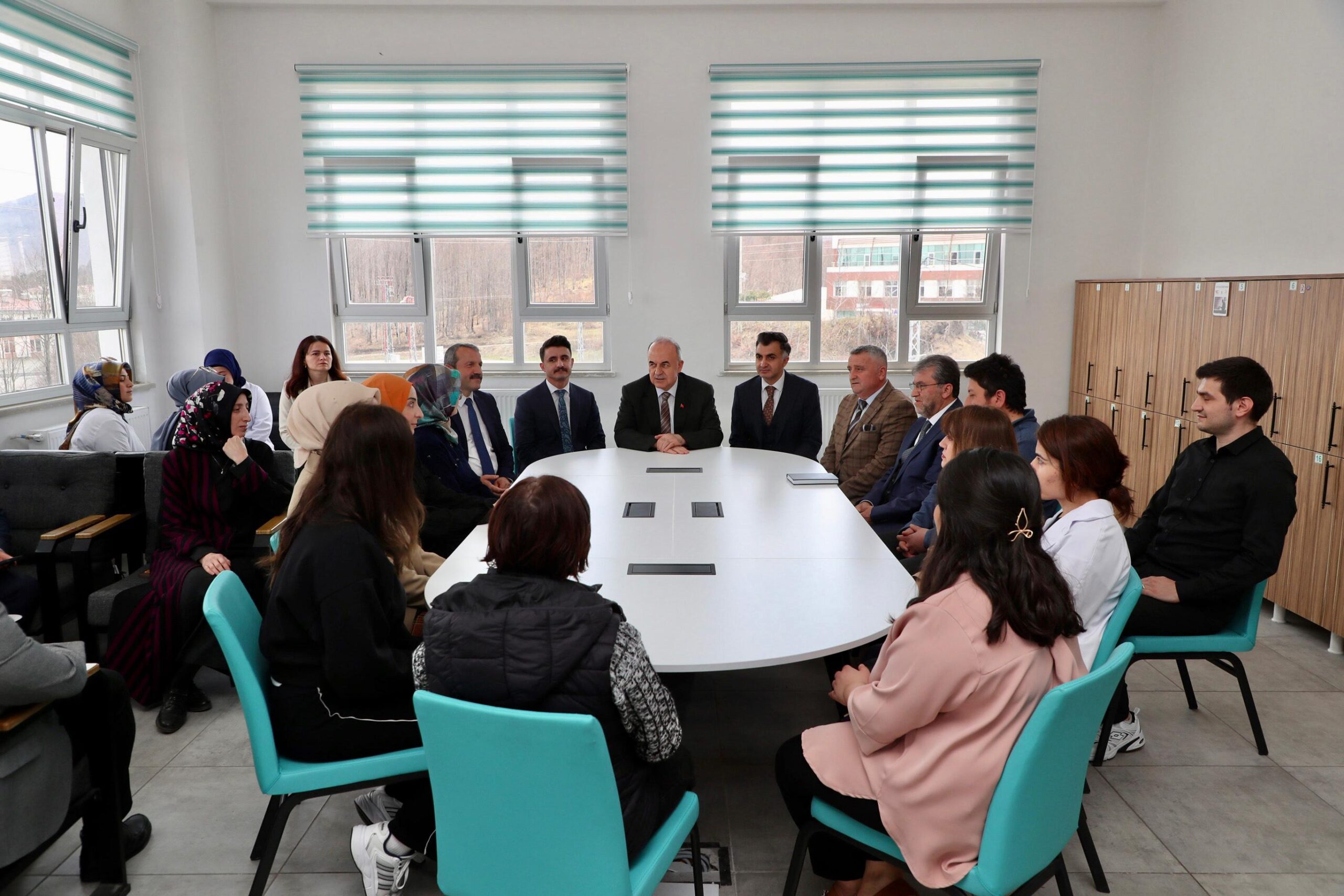 Vali Erol, Akkuş ilçesindeki eğitim yatırımlarını inceledi