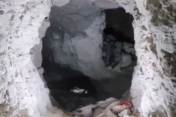 MSB: Pençe-Kilit Harekatı bölgesinde teröristlerin kullandığı bir mağara tespit edildi