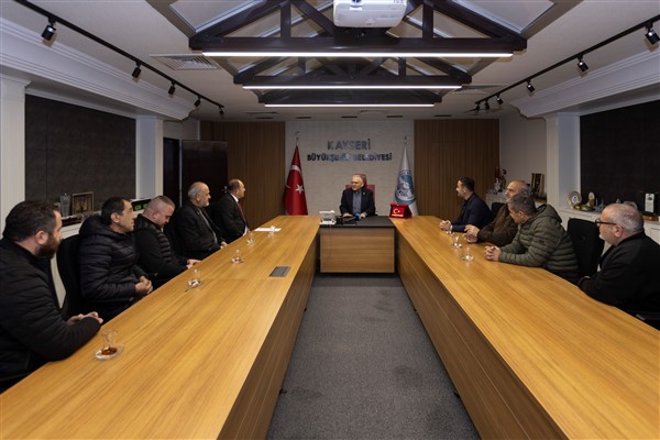 Kayseri Havalimanı Taksi İşletmesi Kooperatifi’nden Başkan Büyükkılıç’a ziyaret