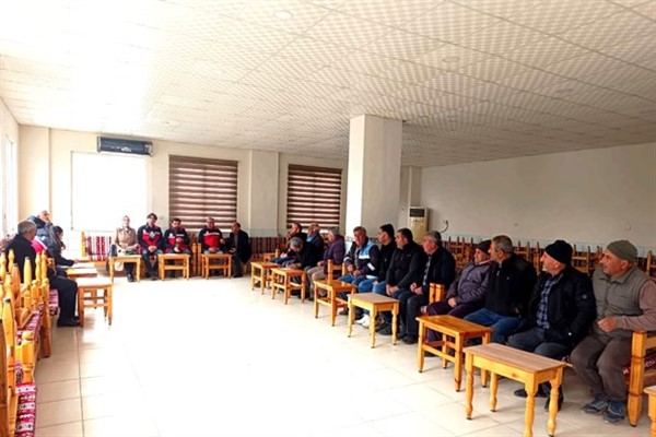 Batman’da ikinci ürün yağlık ayçiçeği için bilgilendirme yapıldı