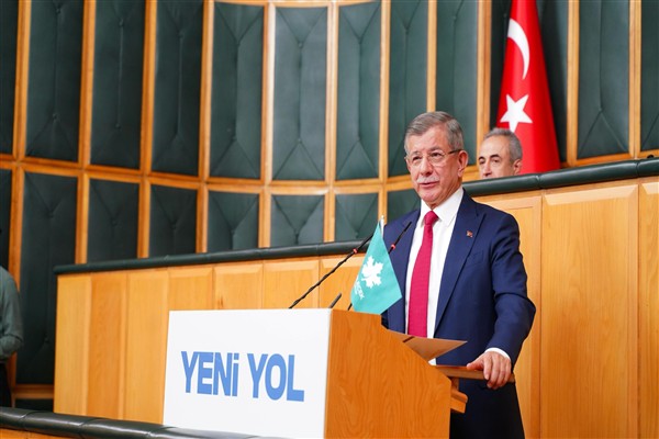 Davutoğlu: Kanal İstanbul “Kalan İstanbul’u” da yok etmesine izin vermeyeceğiz