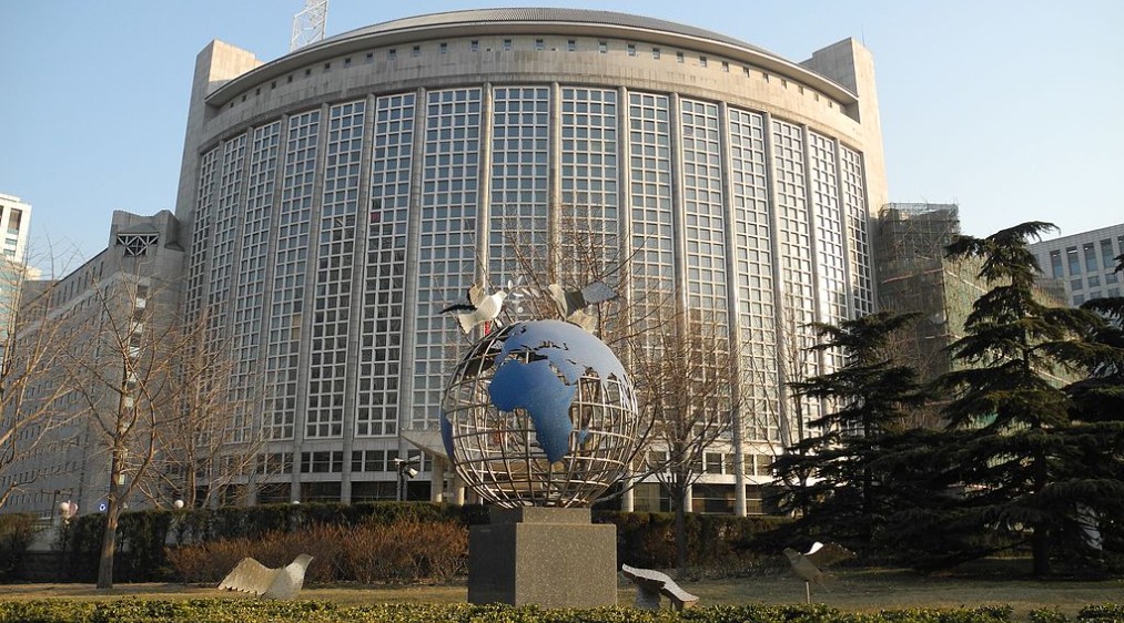 Çin, ABD’ye “kararlı ve güçlü” karşı önlemler almaya devam edeceğini açıkladı