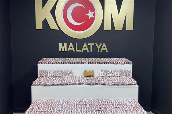 Malatya’da 21 bin 672 adet sentetik ecza ele geçirildi