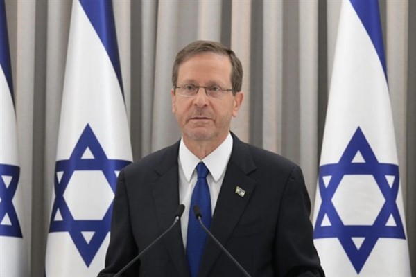 İsrail Cumhurbaşkanı Herzog’dan sahada olan itfaiye ve kurtarma ekiplerine destek mesajı