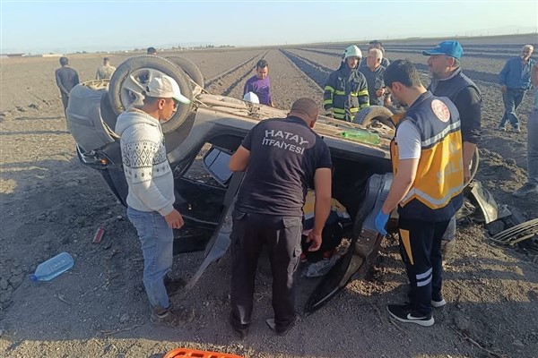 Kırıkhan Karadurmuşlu’da trafik kazası: 3 yaralı