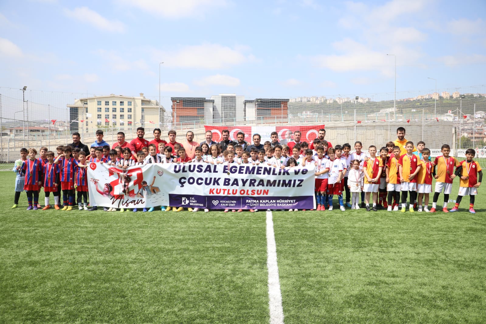 İzmit Belediyesi’nden 23 Nisan futbol turnuvası
