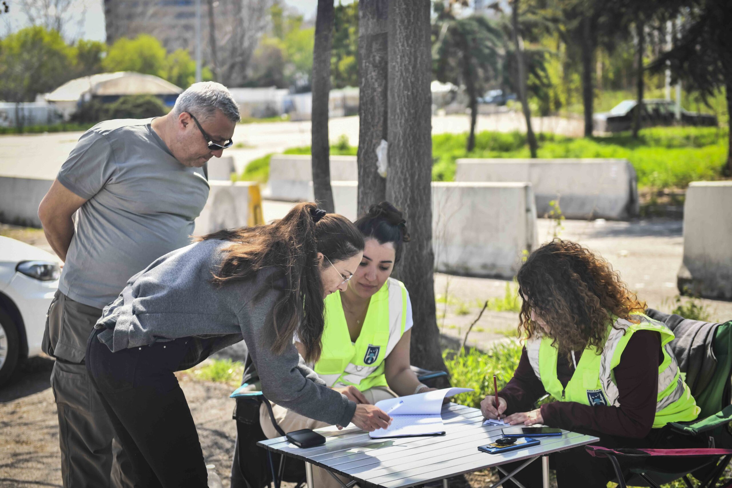 ABB tarafından 668 arı yetiştiricisine toplam 65 bin 840 kilogram arı yemi dağıtıldı