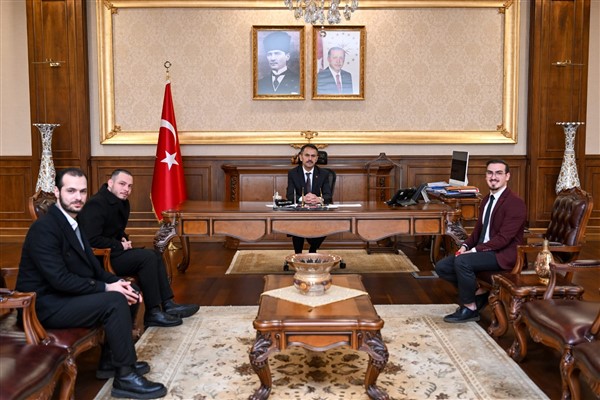 Kocaeli Üniversitesi Suriyeli Öğrenciler Birliğinden, Vali Aktaş’a ziyaret