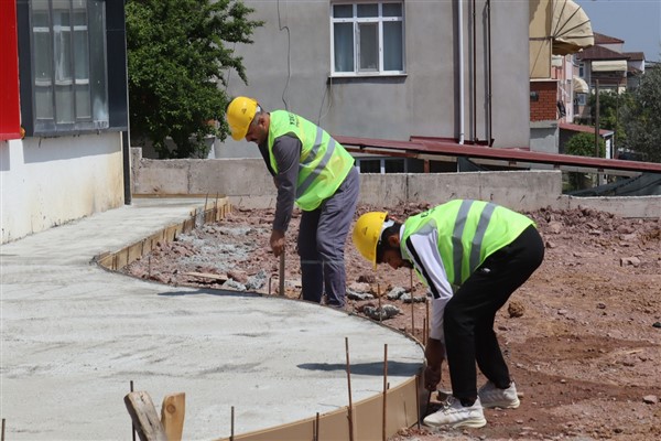 Tepeköy Çınar Çocuk Evi’nde çalışmalar devam ediyor