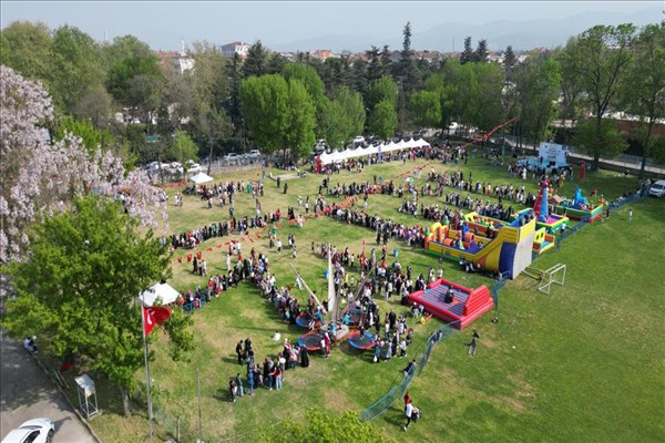 İnegöl’de 23 Nisan etkinlikleri kapsamında “Çocuk Şenlikleri” düzenlendi