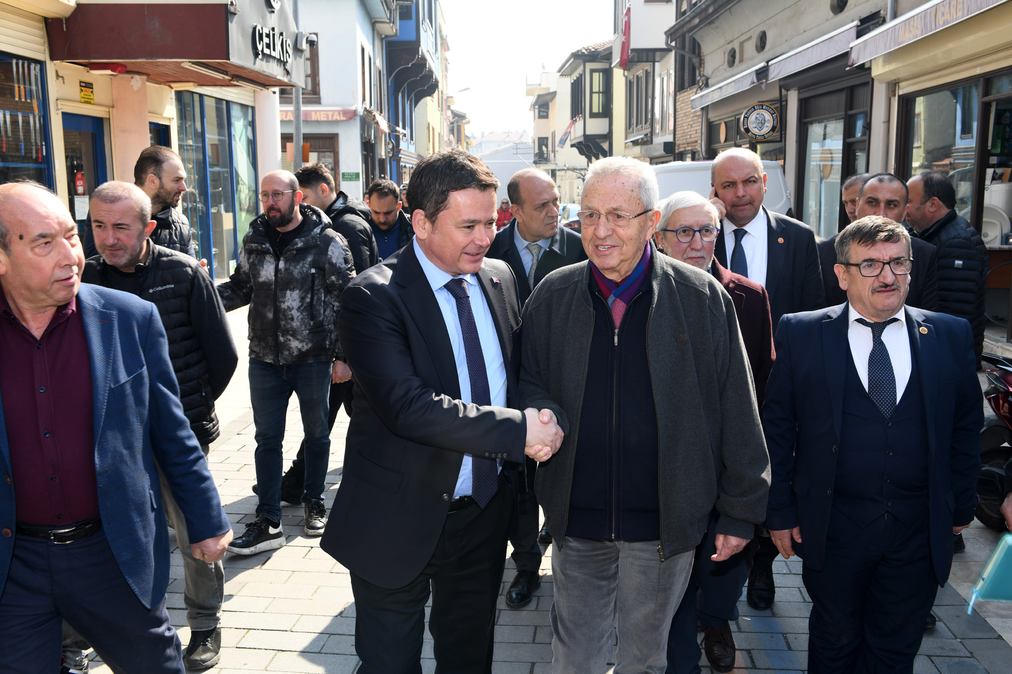 Başkan Aydın, Kayıhan Çarşısı esnafı ile buluştu