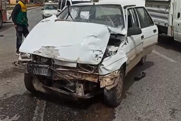 Şanlıurfa’da trafik kazası: 12 yaralı