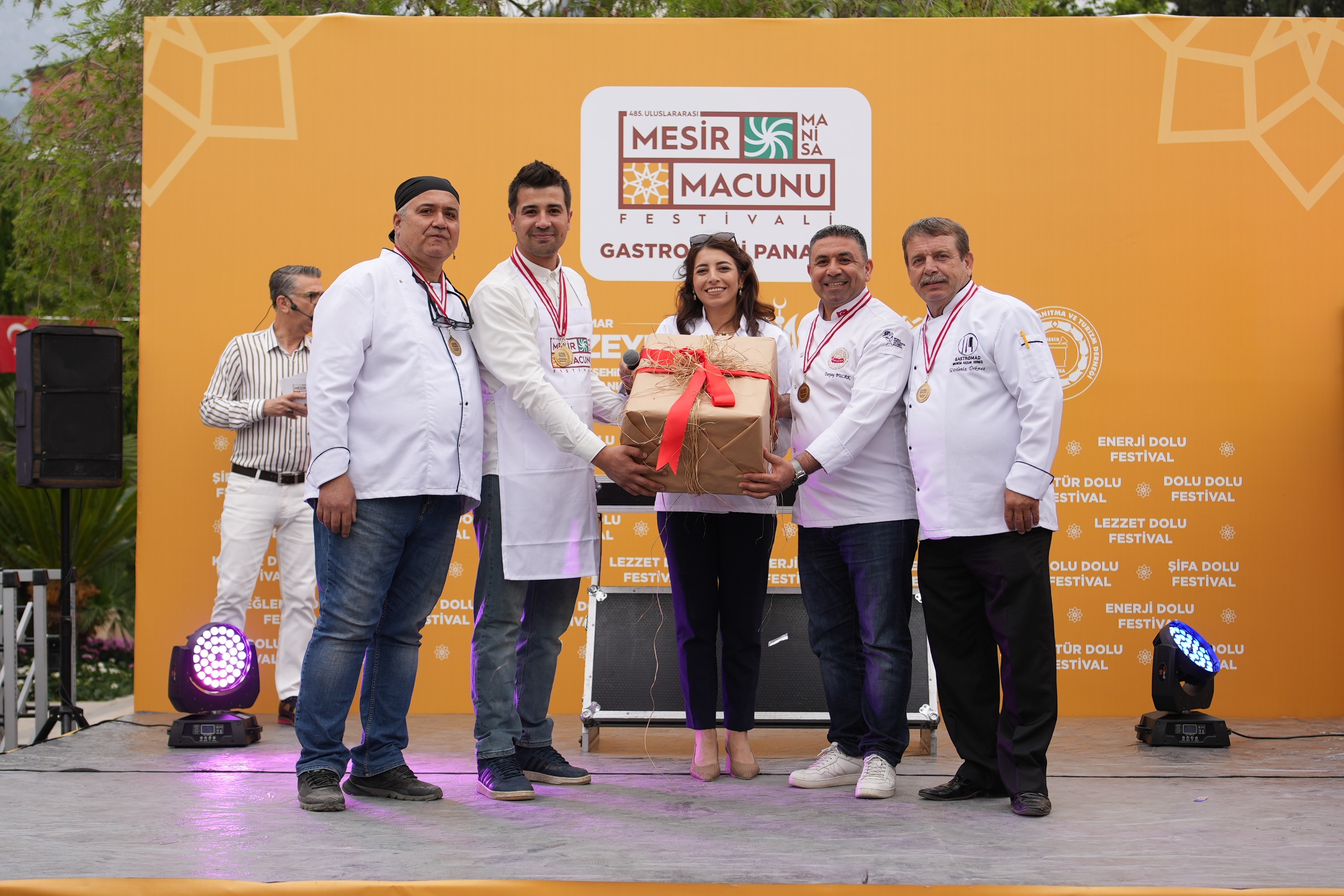 “Mesir Macunlu Yöresel Lezzetler” yemek yarışması gerçekleştirildi