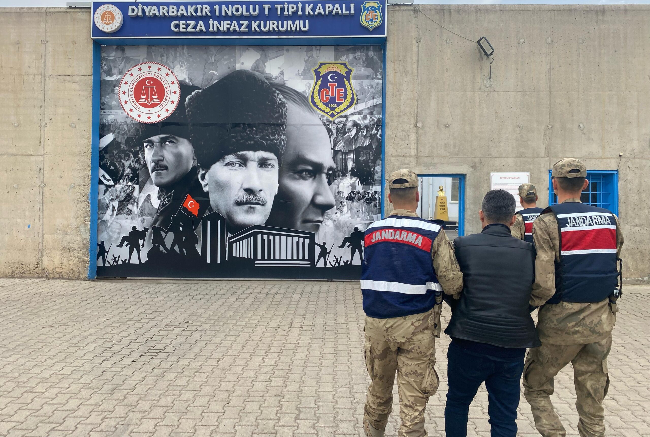 Diyarbakır’da kasten öldürme suçundan hapis cezası bulunan şahıs yakalandı