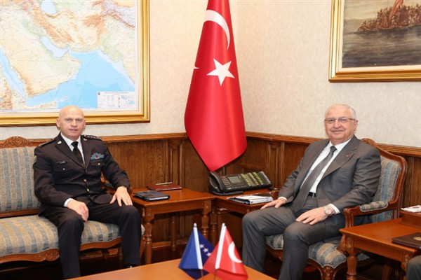 Bakan Güler, Kosova Genelkurmay Başkanı Korgeneral Jashari’yi kabul etti