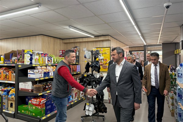 Başkan Çetinkaya, market denetimlerine katıldı