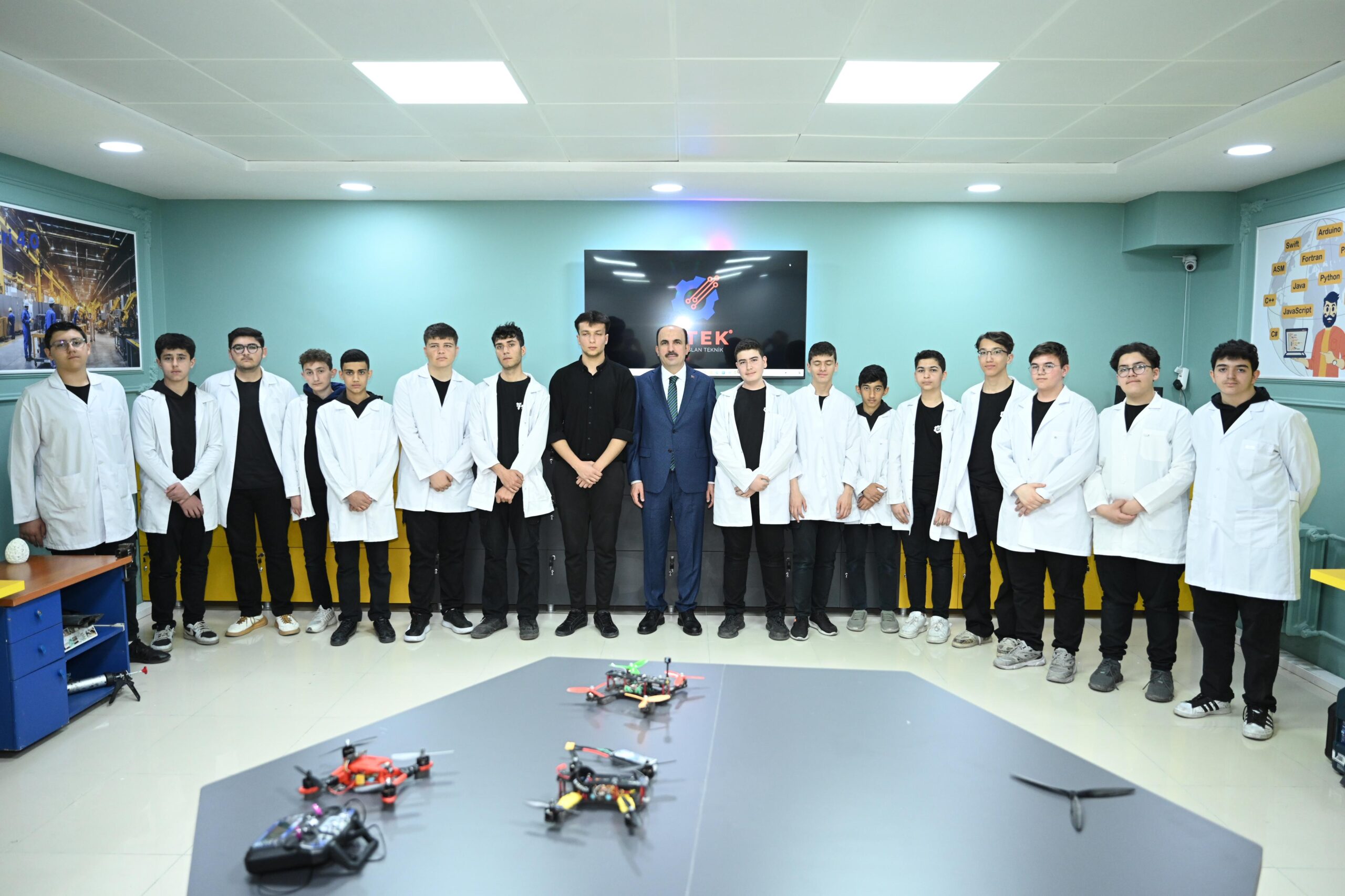 Başkan Altay: Gençlerin inşa ettiği Türkiye çok daha güzel olacak