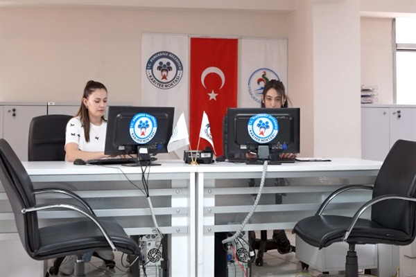 Pamukkale Belediyesi’nden “Kariyer Noktası”