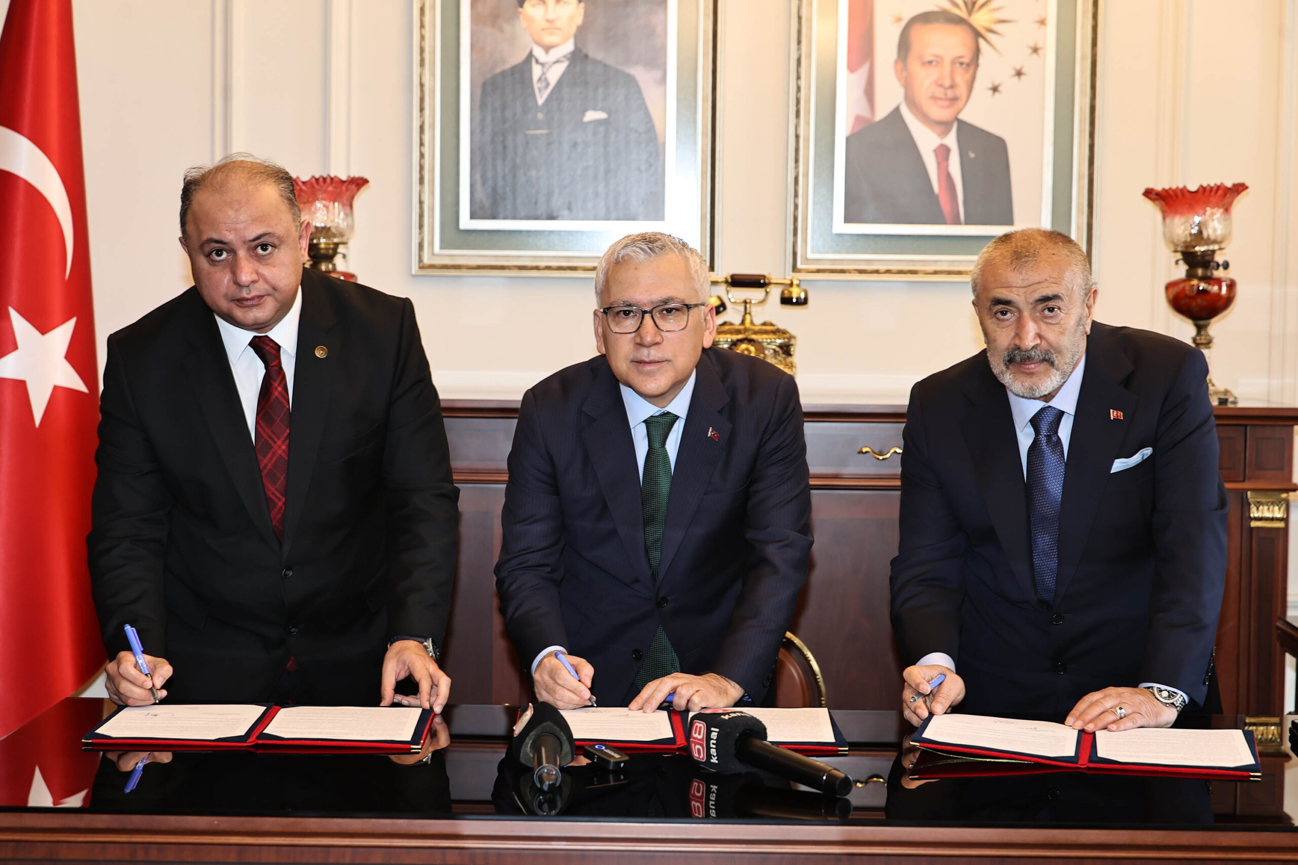 Fatma Ceylan Aile Sağlığı Merkezi için imza töreni düzenlendi