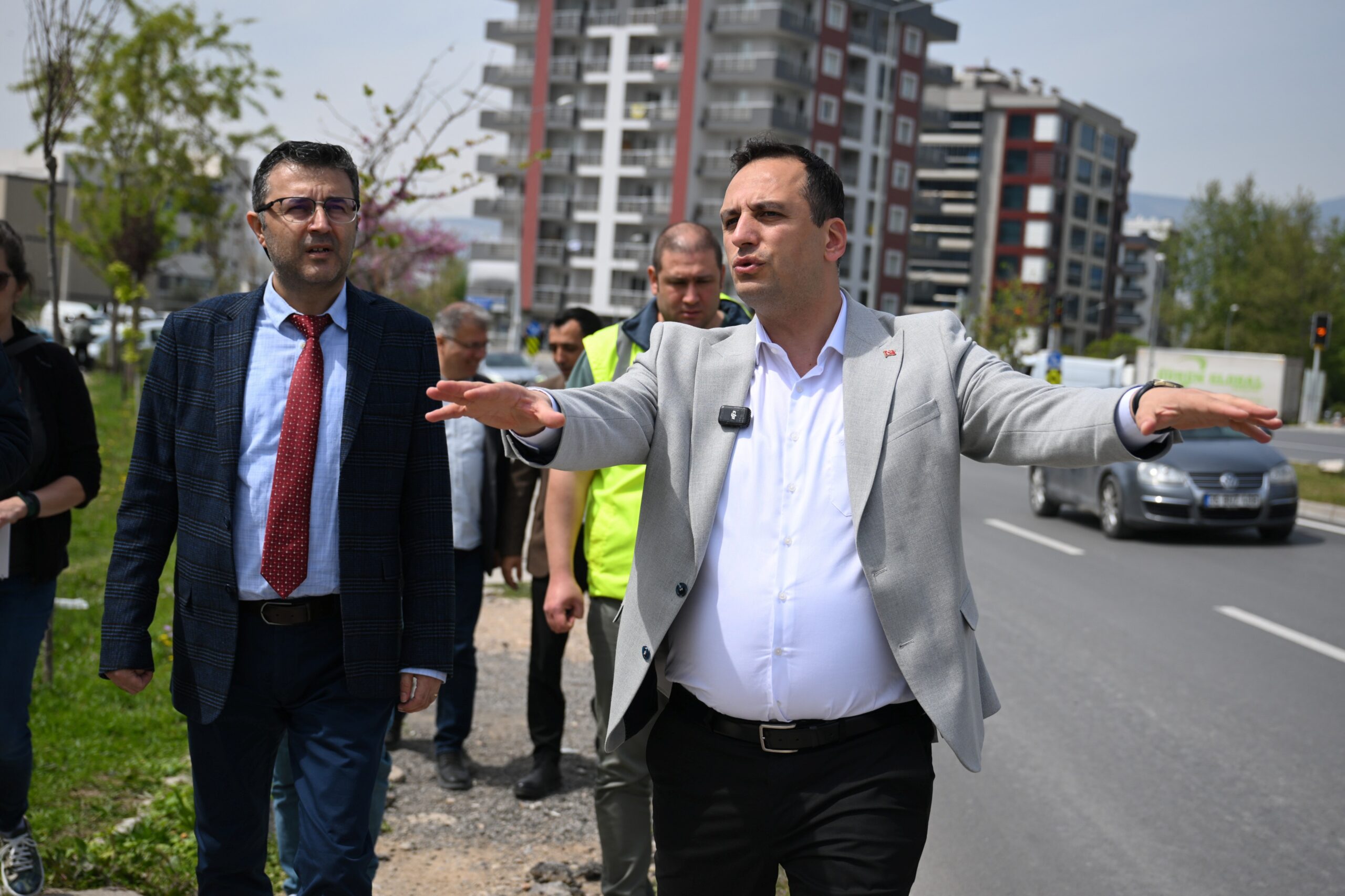 Bornova Belediye Başkanı Eşki,  saha incelemesi gerçekleştirdi