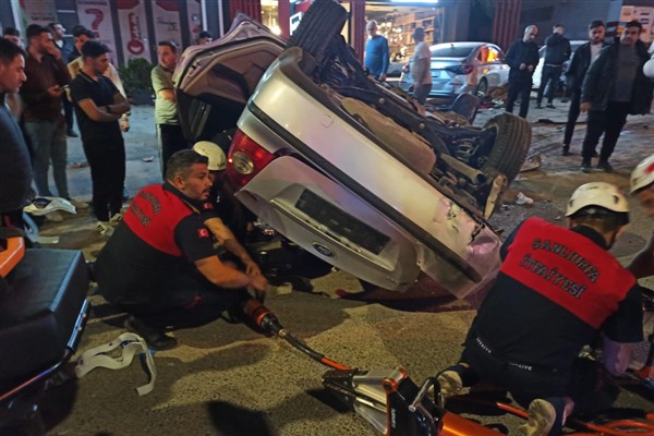 Şanlıurfa’da trafik kazası: 2 ölü, 1 yaralı