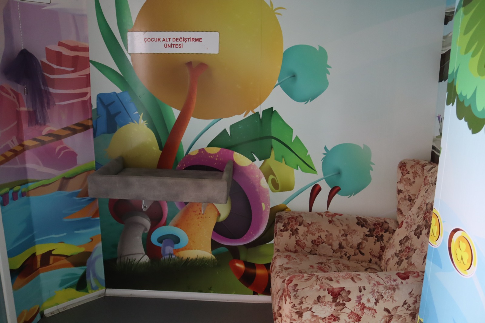 İzmit’te Bebek Bakım ve Emzirme Kabini’ni daha güvenli hale getiren uygulama başlatıldı