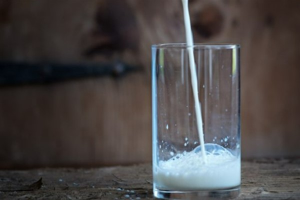 TÜİK-Ticari süt işletmelerince 857 bin 821 ton inek sütü toplandı