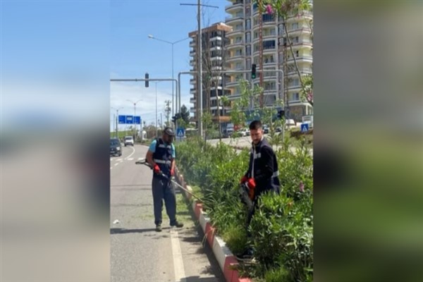 Siirt’te belediye ekipleri çalışmalarını sürdürdü