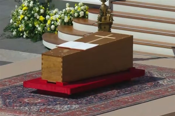 Trump, Papa Francis’in cenaze törenine katıldı