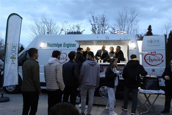 Niğde Belediyesi’nden öğrencilere destek