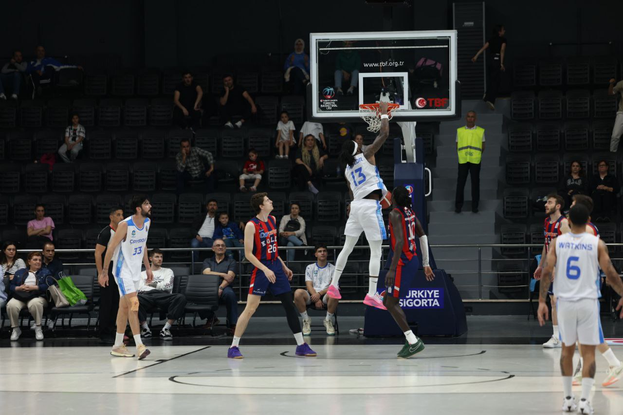 Çayırova Belediyesi, TED Ankara Kolejliler’i yendi