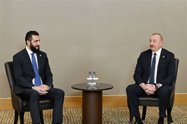 Aliyev, Suriye Arap Cumhuriyeti Geçici Devlet Başkanı el – Şara ile bir araya geldi