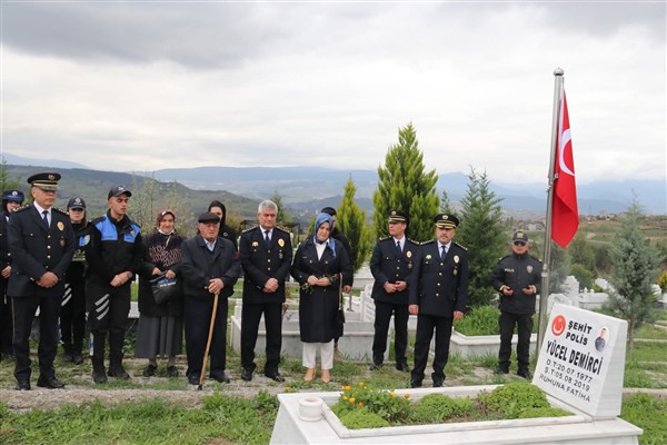 Türk Polis Teşkilatı’nın kuruluş yıl dönümünde Karabük Şehitliği ziyaret edildi