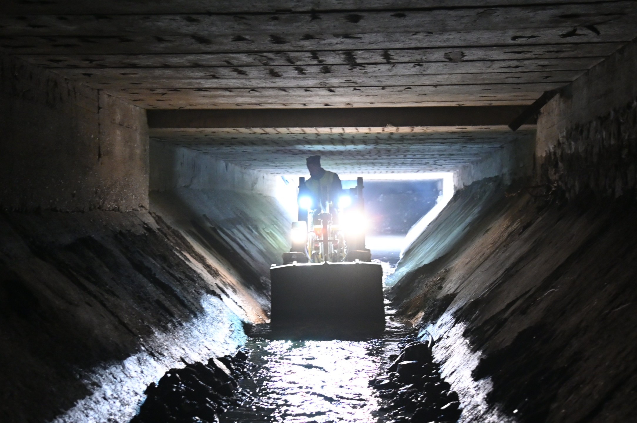 Manisa Büyükşehir Belediyesi’nden altyapı çalışmaları