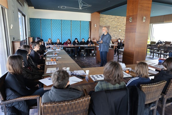 Eskişehir Büyükşehir’den genç sanatçılara destek